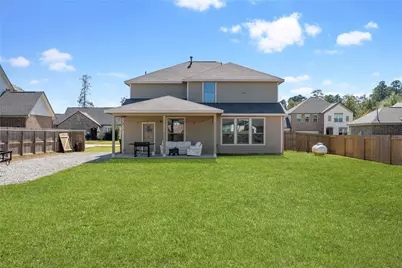 12242 N Chestnut Hills Drive, Conroe, TX 77303 - Photo 3