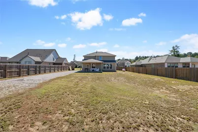 12242 N Chestnut Hills Drive, Conroe, TX 77303 - Photo 27
