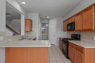 14215 Darrah Dr, Houston, TX 77090 - Photo 13