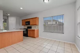 14215 Darrah Dr, Houston, TX 77090 - Photo 11