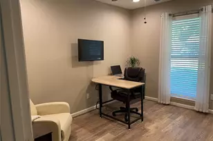 707 Hildred Ave, Conroe, TX 77303 - Photo 15