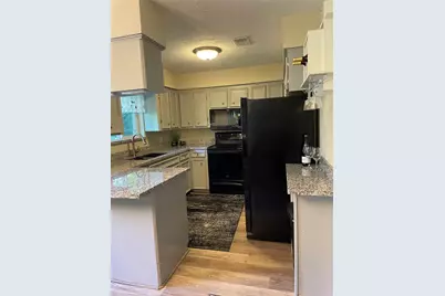 707 Hildred Avenue, Conroe, TX 77303 - Photo 21