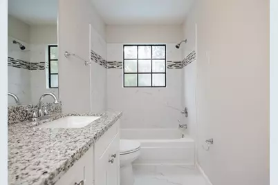 86 W Stony Bridge Circle, The Woodlands, TX 77381 - Photo 43