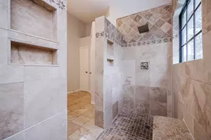 86 W Stony Bridge Cir, The Woodlands, TX 77381 - Photo 31