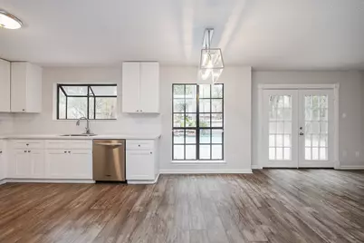86 W Stony Bridge Circle, The Woodlands, TX 77381 - Photo 13