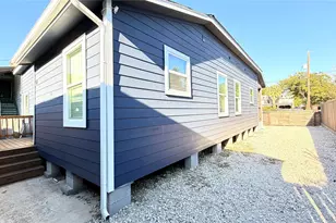 2115 Fulton St, Houston, TX 77009 - Photo 3
