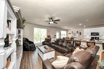 127 Worley Way, Huntsville, TX 77320 - Photo 9