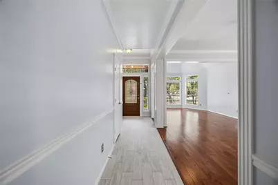 807 Fairpark Lane, Sugar Land, TX 77479 - Photo 5