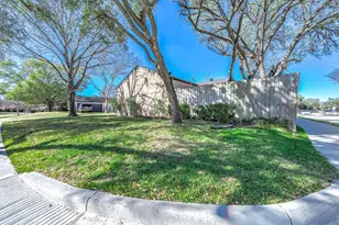 11802 Poplar Creek Dr, Houston, TX 77077 - Photo 3