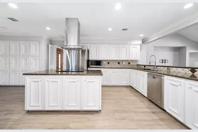 11802 Poplar Creek Drive, Houston, TX 77077 - Photo 15