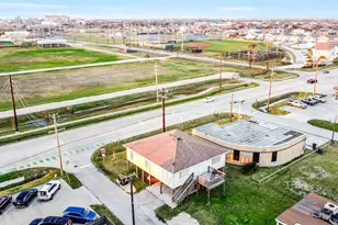 3602 Alice St, Galveston, TX 77554 - Photo 41