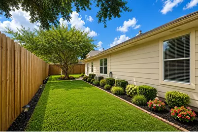 8619 Bridge Park Drive, Houston, TX 77064 - Photo 35