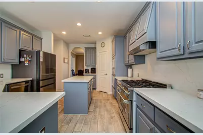 105 Hawke Bay Lane, Friendswood, TX 77546 - Photo 13