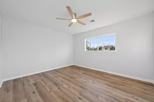 8010 Ashley Cir Dr N, Houston, TX 77071 - Photo 45