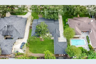 5318 Queensloch Drive, Houston, TX 77096 - Photo 3