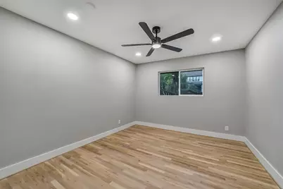 5318 Queensloch Drive, Houston, TX 77096 - Photo 21