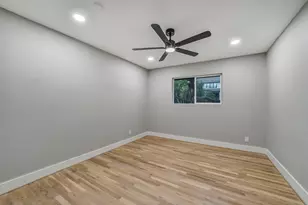 5318 Queensloch Dr, Houston, TX 77096 - Photo 21