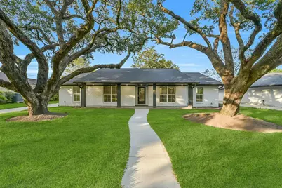 5318 Queensloch Drive, Houston, TX 77096 - Photo 1