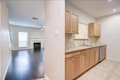 3174 Holly Hall Street, Houston, TX 77054 - Photo 11