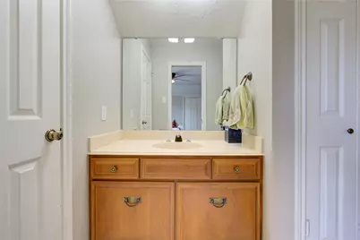 1022 Goldfinch Avenue, Sugar Land, TX 77478 - Photo 29