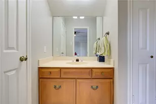 1022 Goldfinch Ave, Sugar Land, TX 77478 - Photo 29