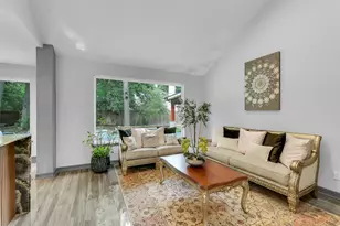 130 S Millport Cir, The Woodlands, TX 77382 - Photo 15