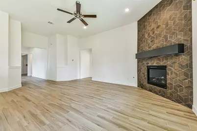 702 Campbell Drive, League City, TX 77573 - Photo 9