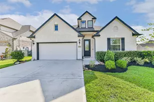 702 Campbell Dr, League City, TX 77573 - Photo 1
