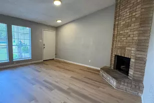 11217 Pender Ln, Houston, TX 77477 - Photo 9