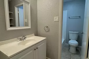 11217 Pender Ln, Houston, TX 77477 - Photo 11
