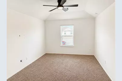 5218 Mossdale Bluff Lane, Spring, TX 77373 - Photo 11