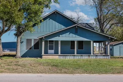 1002 N Banks Street, Caldwell, TX 77836 - Photo 3