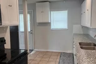 10317 Fairland Dr, Houston, TX 77051 - Photo 3