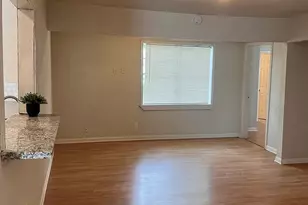 10317 Fairland Dr, Houston, TX 77051 - Photo 5