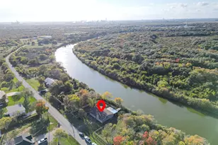 1910 Duncan Dr, Freeport, TX 77541 - Photo 3