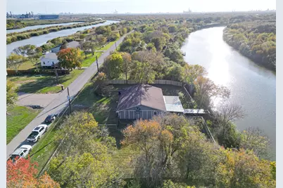 1910 Duncan Drive, Oyster Creek, TX 77541 - Photo 1