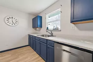 1910 Duncan Dr, Freeport, TX 77541 - Photo 15