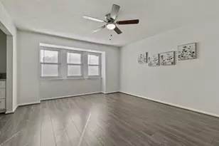 2324 Shadowdale Dr, Houston, TX 77043 - Photo 15