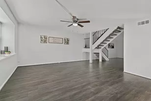 2324 Shadowdale Dr, Houston, TX 77043 - Photo 13