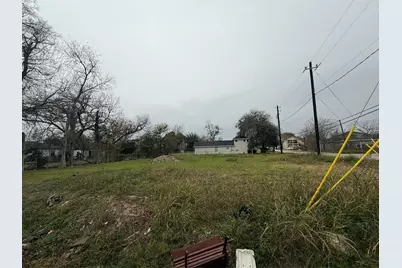 2206 Erastus Street, Houston, TX 77020 - Photo 3