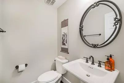 809 Leavenworth Avenue, Houston, TX 77008 - Photo 15