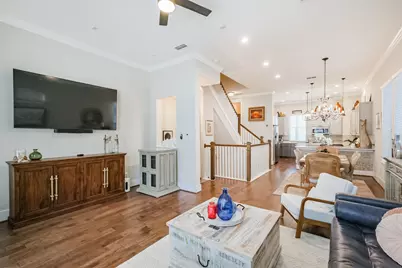 809 Leavenworth Avenue, Houston, TX 77008 - Photo 7