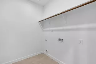 5201 Kenilwood Dr, Houston, TX 77033 - Photo 21