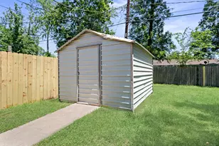 340 Maxwell Dr, Beaumont, TX 77707 - Photo 21