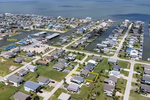 3927 Panola Dr, Galveston, TX 77554 - Photo 5