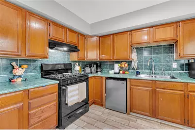 5311 Louise Street, Baytown, TX 77521 - Photo 9