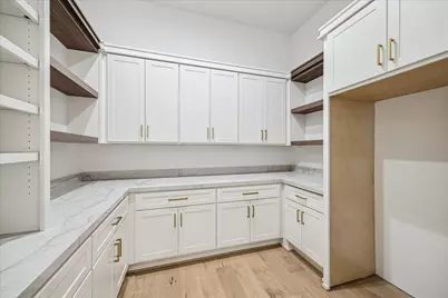 4547 Shetland Lane, Houston, TX 77027 - Photo 15