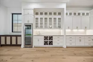 4547 Shetland Ln, Houston, TX 77027 - Photo 11