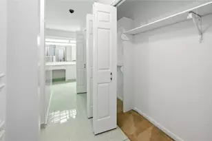 7323 Carew St, Houston, TX 77074 - Photo 11