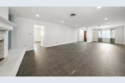 7323 Carew Street, Houston, TX 77074 - Photo 5